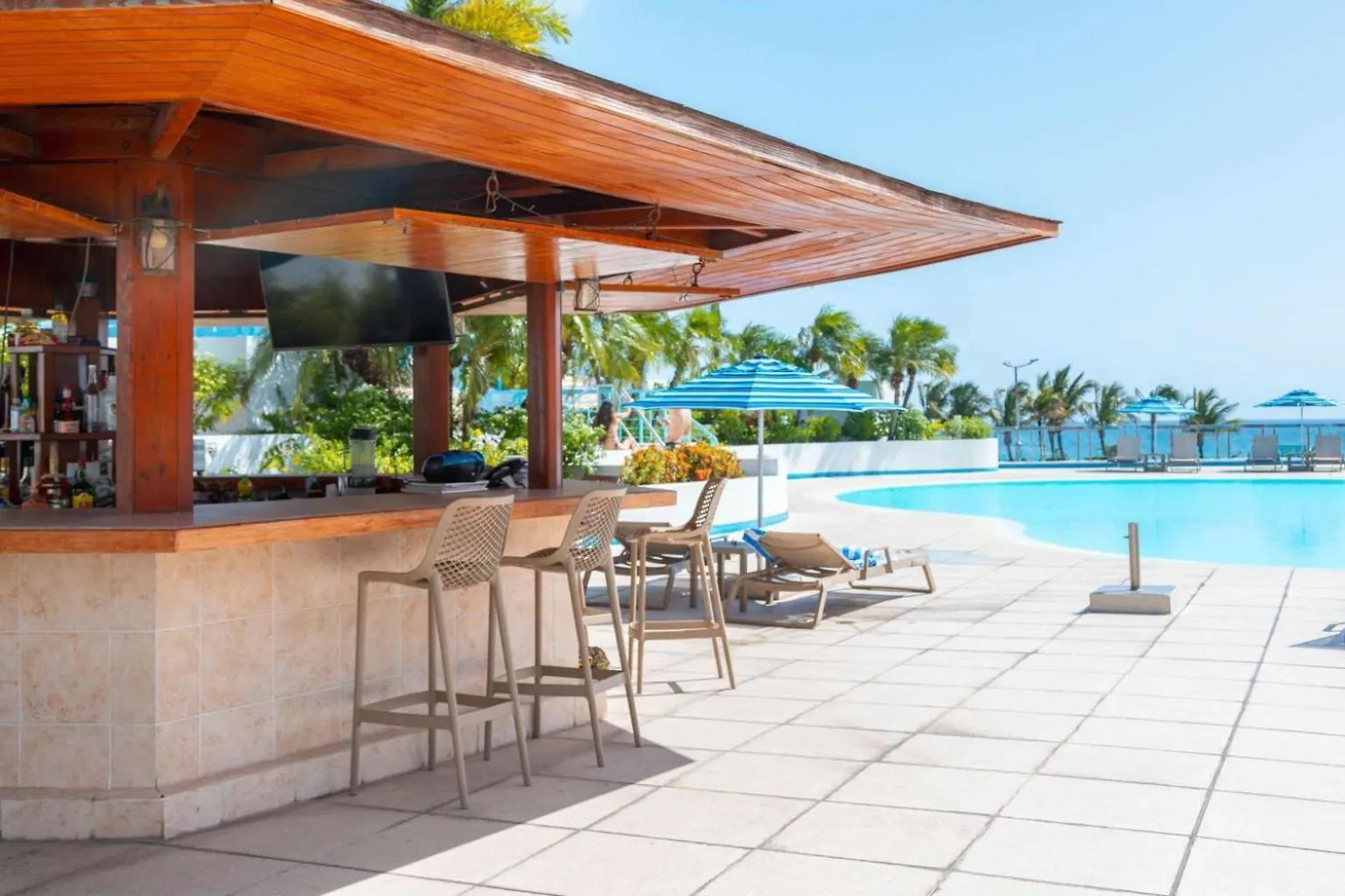 Royal Islander La Terrasse Pelican Cove Sxm Lowlands Ξενοδοχείο με διαμερίσματα